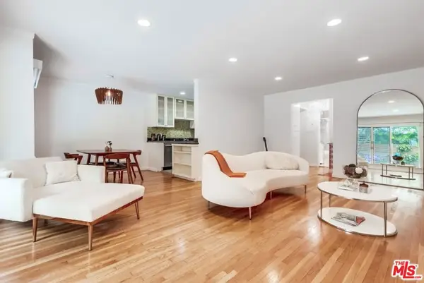 1275 Havenhurst Drive #4, West Hollywood, CA 90046