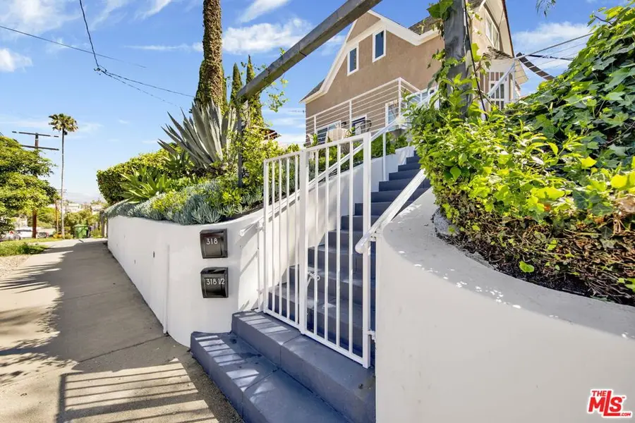 318 Parkman Avenue, Los Angeles, CA 90026 - #2