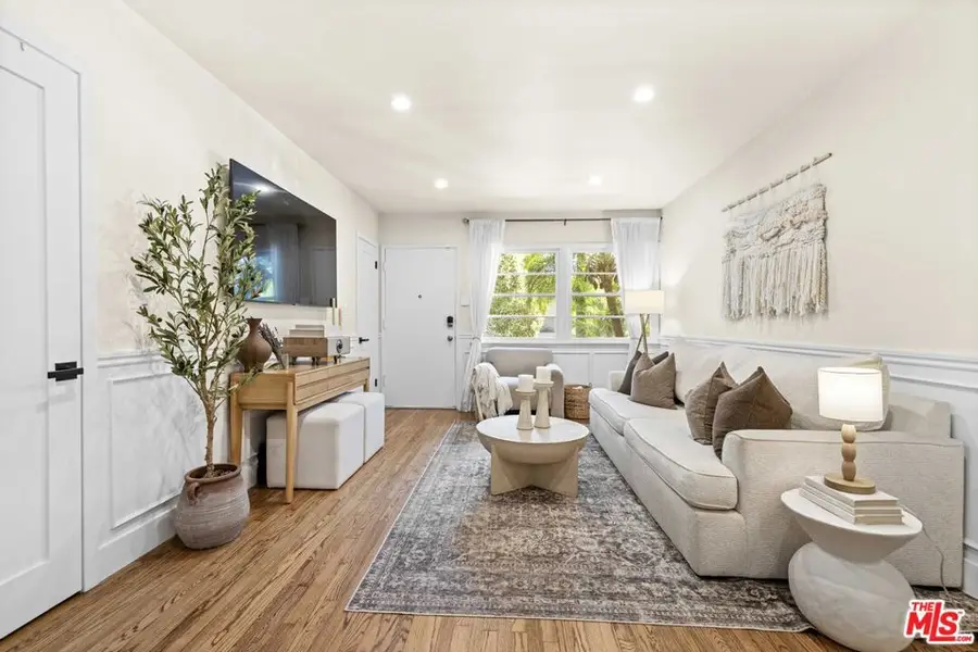1325 Washington Avenue #C, Santa Monica, CA 90403 - Image #2