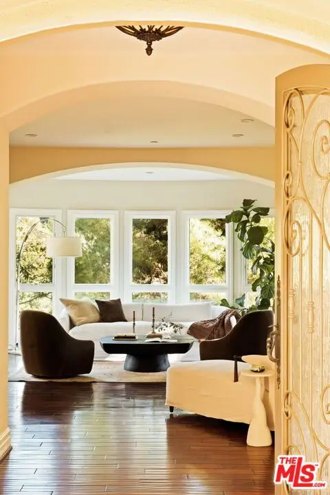 2505 Bowmont Drive, Beverly Hills, CA 90210 - Image #3