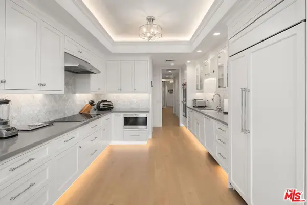 300 N Swall Drive #354, Beverly Hills, CA 90211