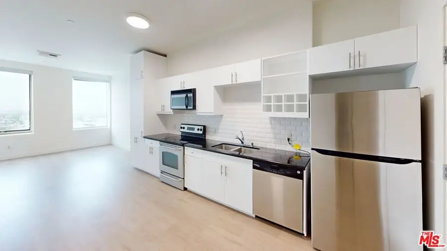 3810 Wilshire Boulevard #1108, Los Angeles, CA 90010 - Image #3