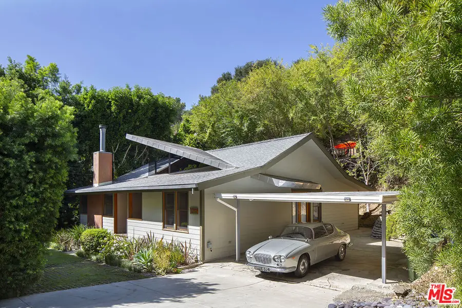 10335 Oletha Lane, Los Angeles, CA 90077 - Image #2