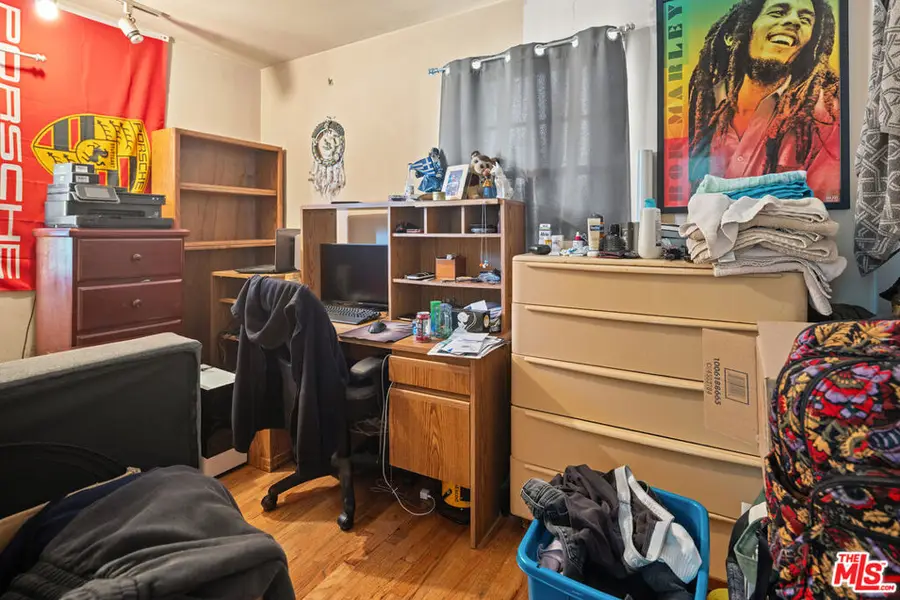 8330 - 8332 Barnsley Avenue, Los Angeles, CA 90045 - Image #3