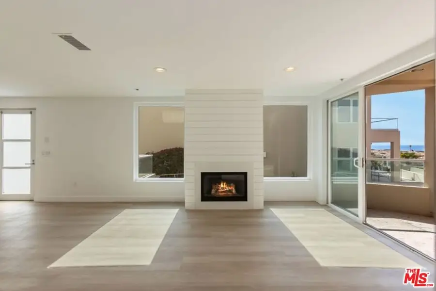 7301 Vista Del Mar #28, Playa Del Rey, CA 90293 - Image #2