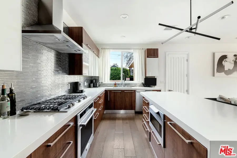 12504 Kling Street, Studio City, CA 91604 - #2