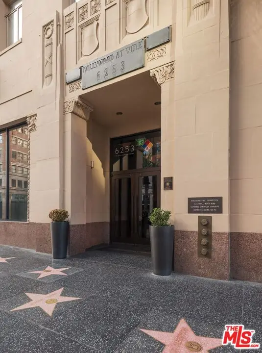 6253 Hollywood Boulevard #402, Los Angeles, CA 90028 - Image #3