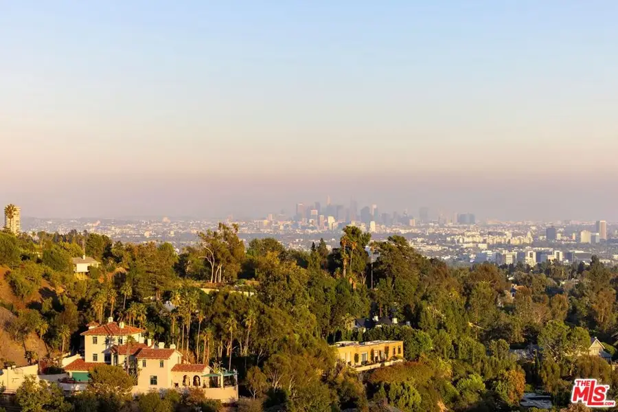 10066 Cielo Drive, Beverly Hills, CA 90210 - Image #3