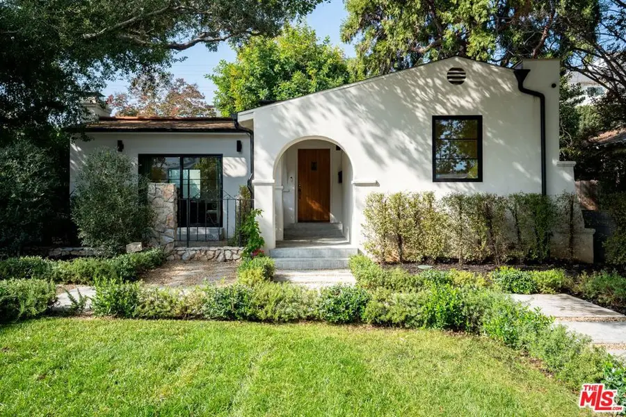 4935 Agnes Avenue, Valley Village, CA 91607 - Image #2