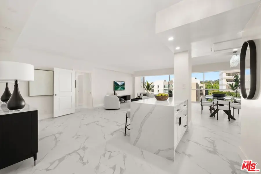 10450 Wilshire Boulevard #5G, Los Angeles, CA 90024 - Image #2