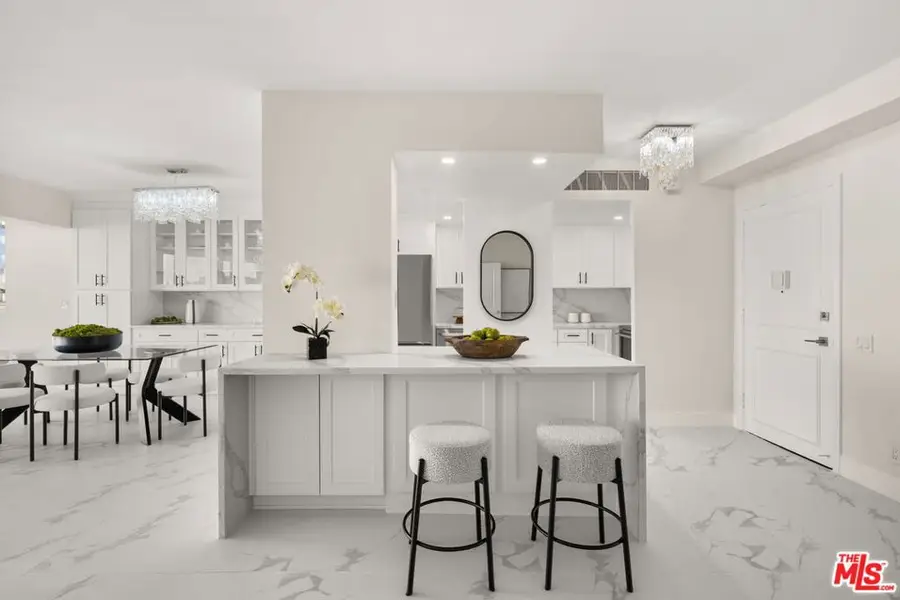 10450 Wilshire Boulevard #5G, Los Angeles, CA 90024 - Image #3