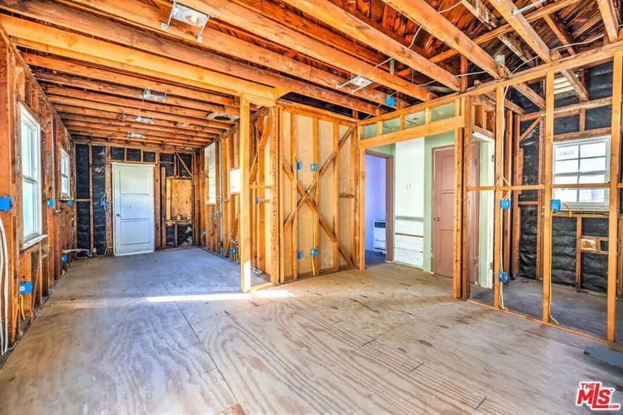 308 E Edgeware Road, Los Angeles, CA 90026 - Image #3