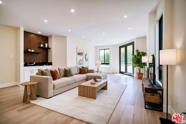 13920 Moorpark Street #201, Sherman Oaks, CA 91423