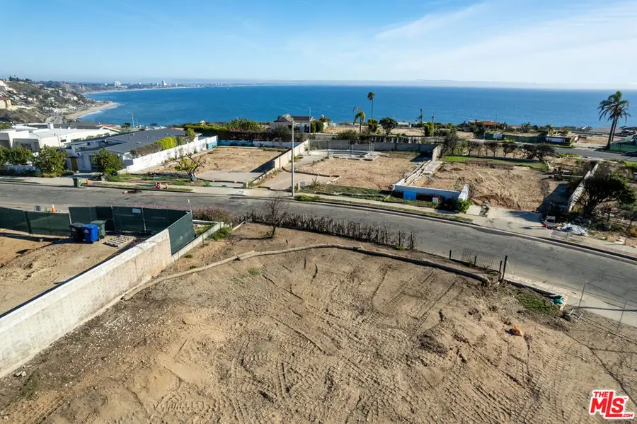 18441 Kingsport Drive, Malibu, CA 90265 - Image #2