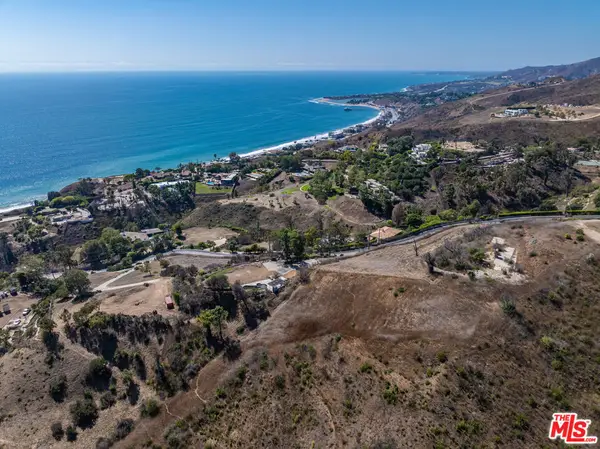 22105 Carbon Mesa Road, Malibu, CA 90265