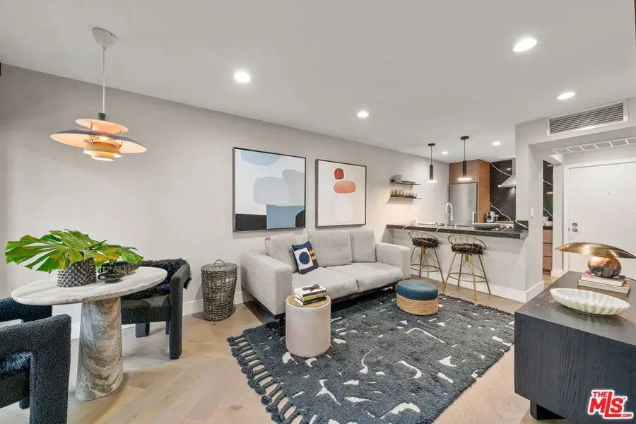 950 N Kings Road #233, West Hollywood, CA 90069 - #2