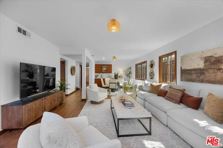 2504 Ocean Avenue, Venice, CA 90291 - Image #3