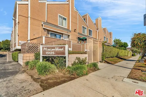 15125 Nordhoff Street #20, North Hills, CA 91343