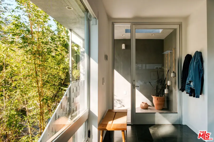 7963 Willow Glen Road, Los Angeles, CA 90046 - Image #3