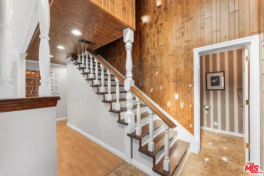 18032 Mariner Drive, Victorville, CA 92395 - Image #3