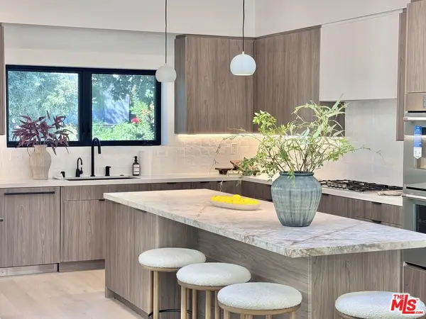 4040 Cartwright Avenue, Studio City, CA 91604