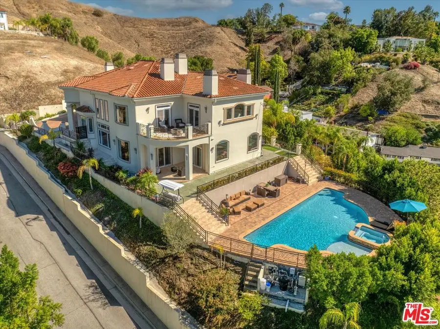 22470 Sueno Road, Woodland Hills, CA 91364 - Image #3