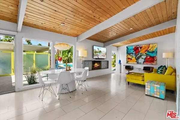 888 E Janet Circle, Palm Springs, CA 92262