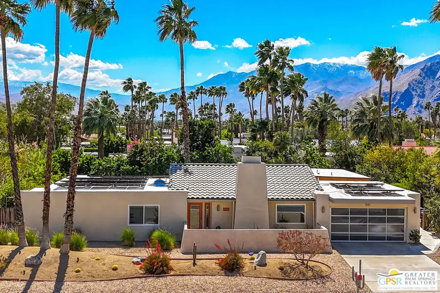 1041 E El Conquistador, Palm Springs, CA 92262 - Image #2
