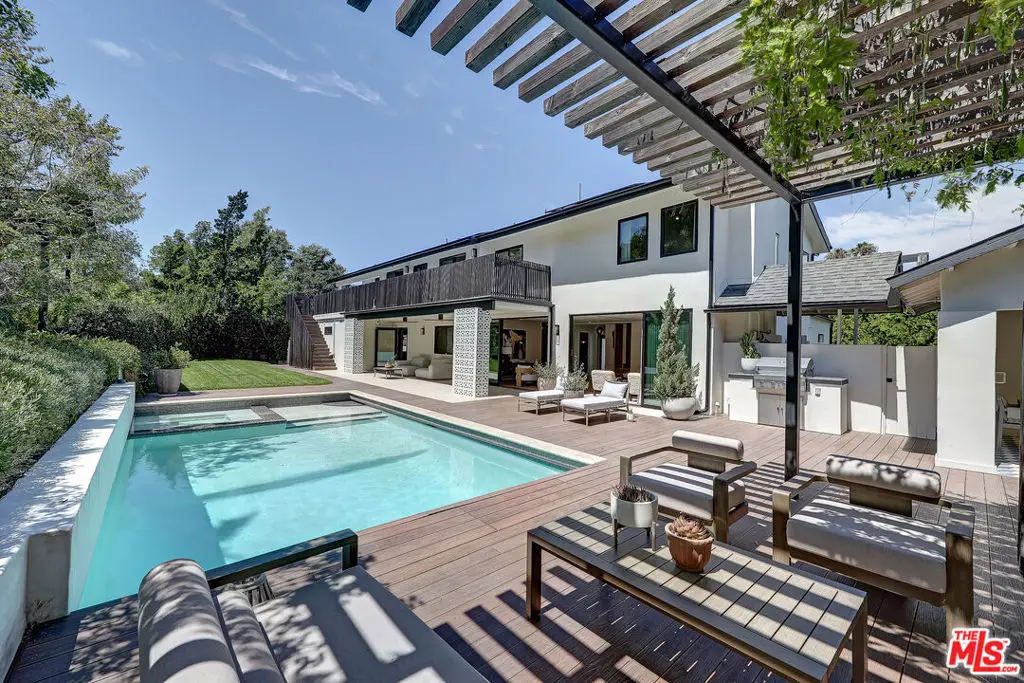 8674 Edwin Drive, Los Angeles, CA 90046 - Image #1