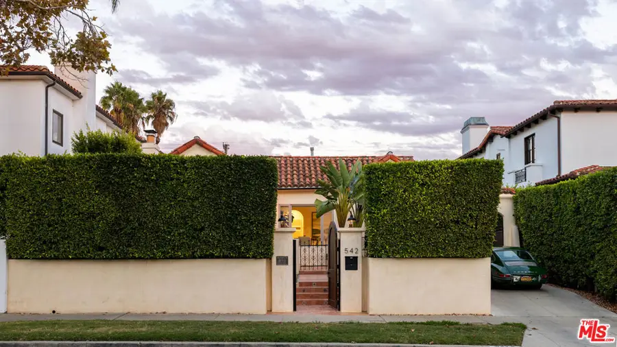 542 N Curson Avenue, Los Angeles, CA 90036 - Image #2