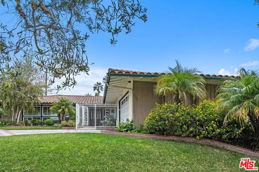 6636 Wooster Avenue, Los Angeles, CA 90056 - Image #2