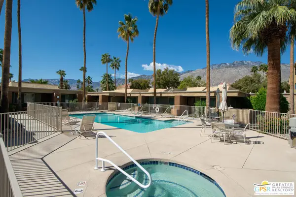 365 N Saturmino Drive #5, Palm Springs, CA 92262