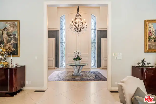 915 Hartford Way, Beverly Hills, CA 90210