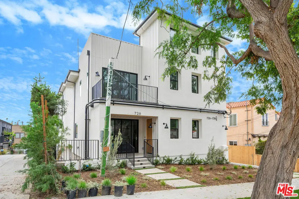 726 Robinson Street, Los Angeles, CA 90026 - Image #1