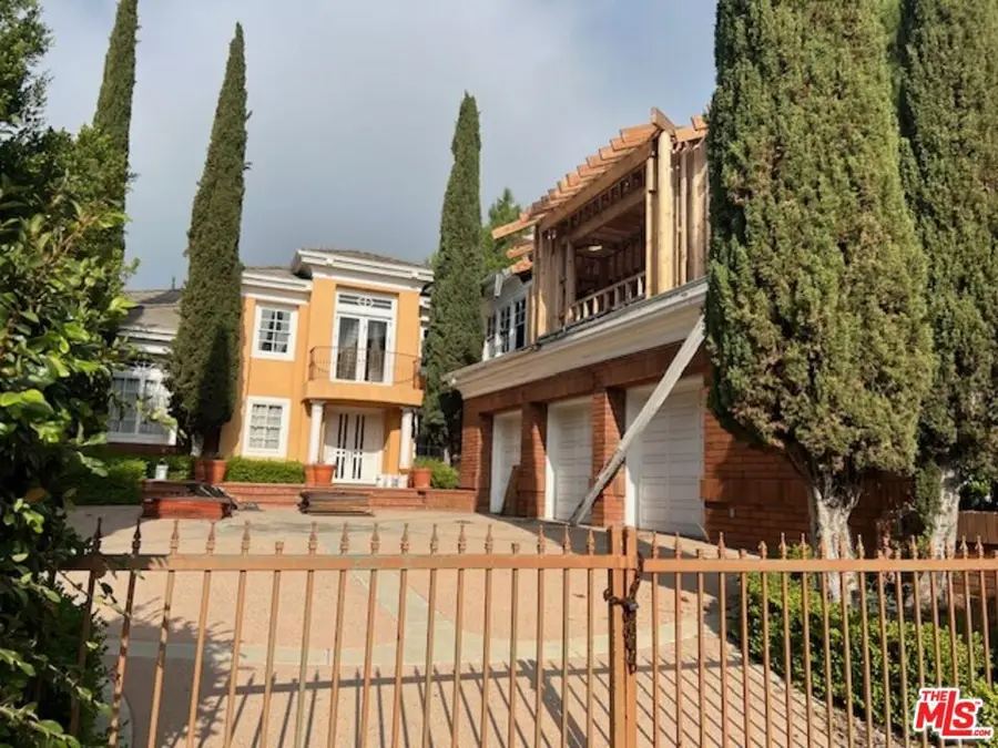 2387 Earls Court, Los Angeles, CA 90077 - Image #2