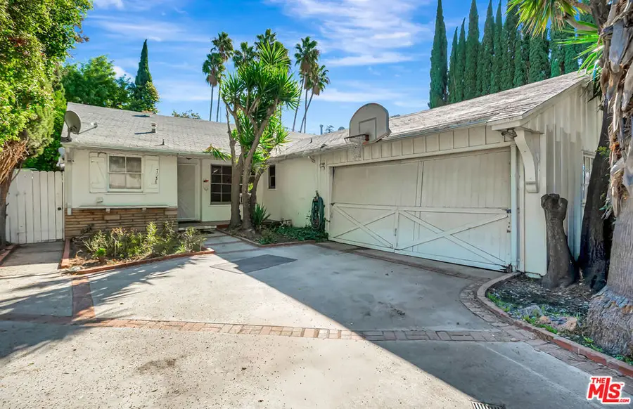 7038 Mclennan Avenue, Van Nuys, CA 91406 - Image #2