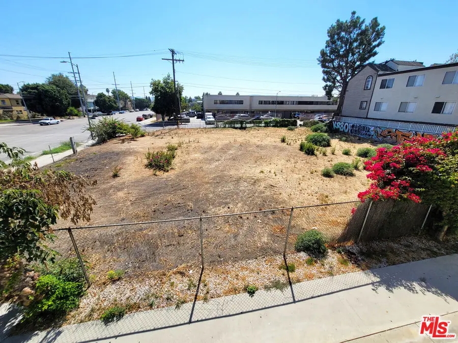 7005 Woodley Avenue, Van Nuys, CA 91406 - Image #3