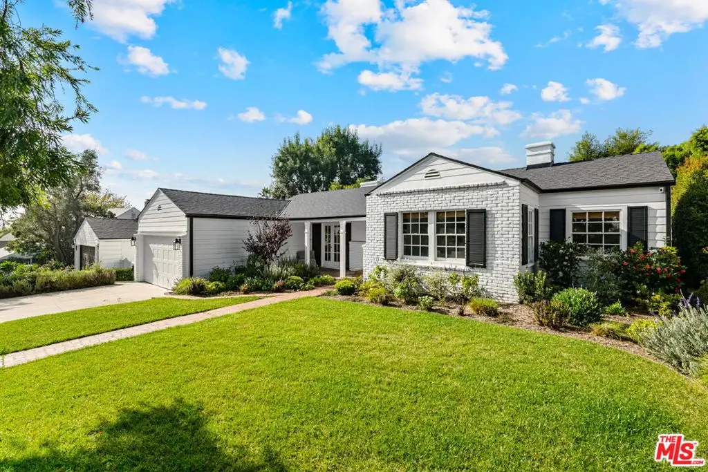 179 Barlock Avenue, Los Angeles, CA 90049 - Image #1