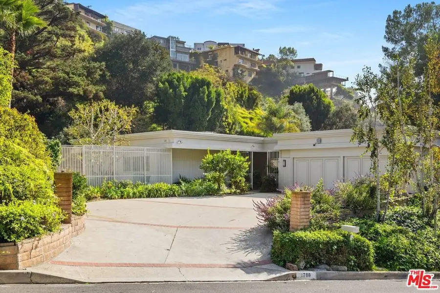 1700 Rising Glen Road, Los Angeles, CA 90069 - #2