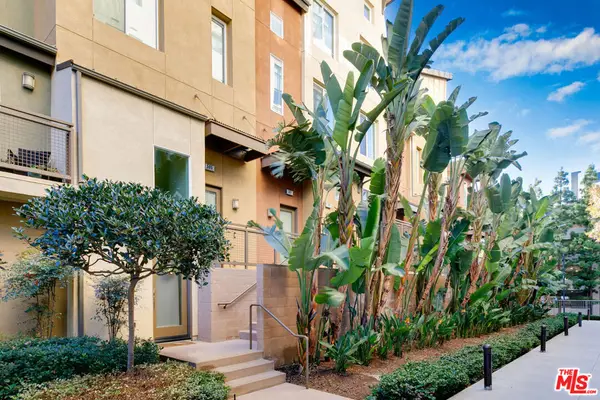 507 Rockefeller, Irvine, CA 92612