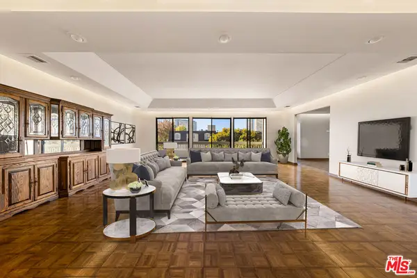 1220 Roxbury Drive #302, Los Angeles, CA 90035