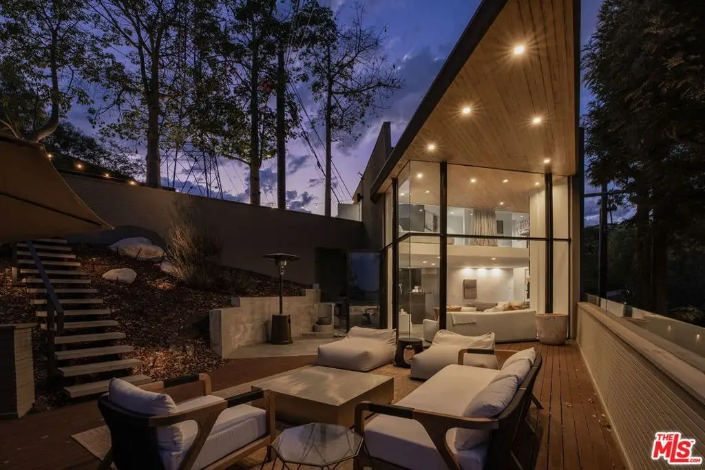 7187 Macapa Drive, Los Angeles, CA 90068 - Image #1