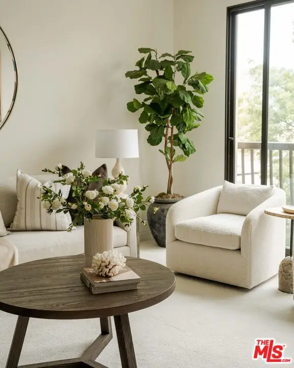 11847 Gorham Avenue #302, Los Angeles, CA 90049 - Image #2