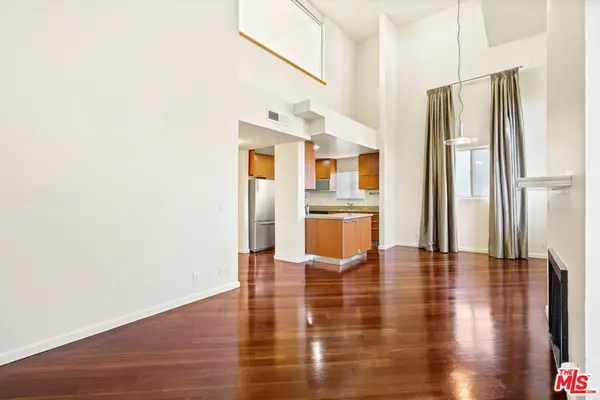 2045 Beloit Avenue #306, Los Angeles, CA 90025