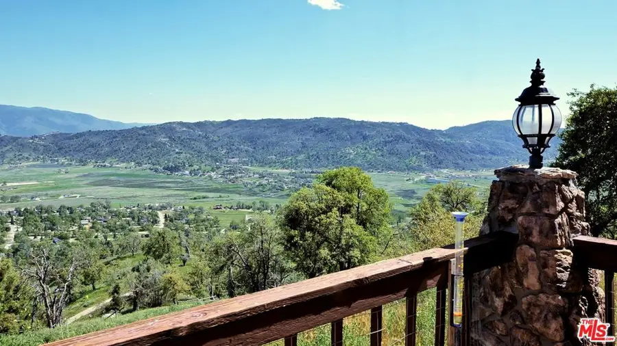 24409 San Juan Drive, Tehachapi, CA 93561 - Image #3