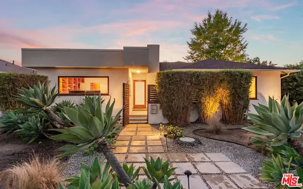 7713 Anise Avenue, Los Angeles, CA 90045