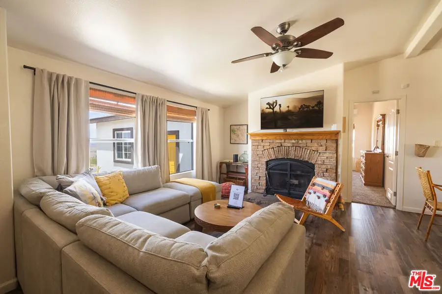 60985 Navajo Trail, Joshua Tree, CA 92252 - Image #3