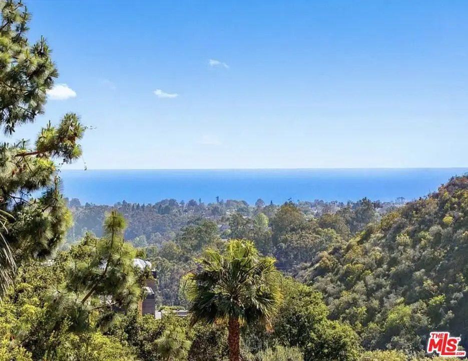 1545 Umeo Road, Pacific Palisades, CA 90272 - Image #1
