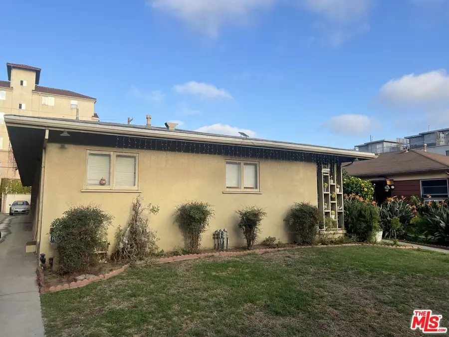 2450 Corinth Avenue, Los Angeles, CA 90064 - Image #2