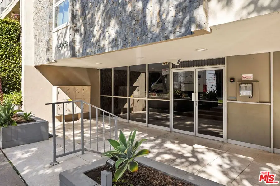 5625 Windsor Way #211, Culver City, CA 90230 - Image #3